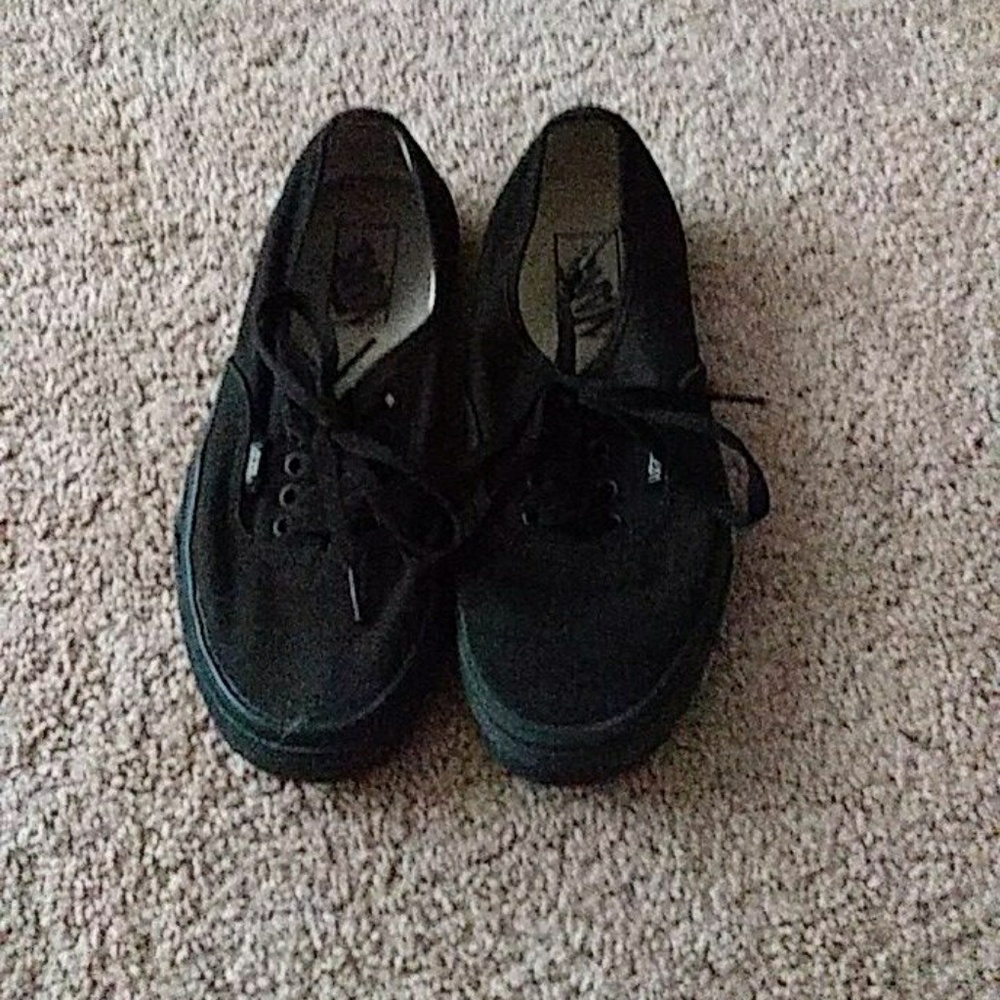 Shoes - Picture 2 of 2